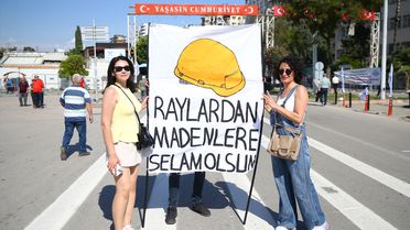 1 Mayıs Etkinlikleri Güneyde Coşkuyla Kutlandı