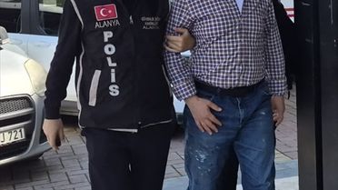 Alanya'da sosyal medyadan Cumhurbaşkanı'na hakaret eden şüpheli tutuklandı