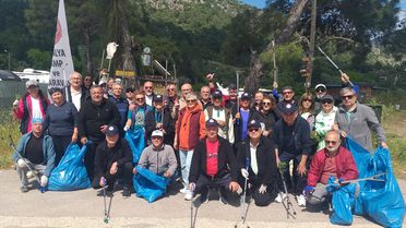 Olympos'ta Çevre Temizliği Etkinliği
