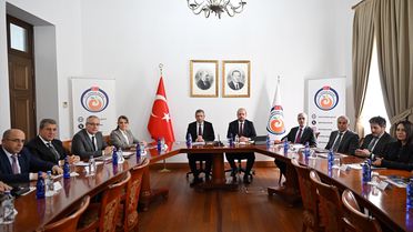 Antalya'da Orman Yangınları İçin Toplantı Düzenlendi