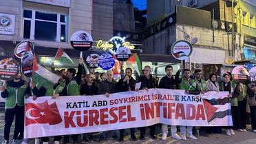 Artvin, Trabzon ve Gümüşhane'de İsrail'in Küresel Sumud Filosu'na saldırısı protesto edildi