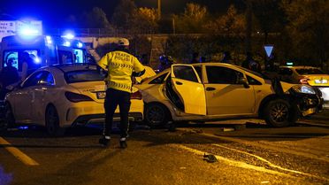 Ataşehir'de Trafik Kazası: Sürücü Hayatını Kaybetti