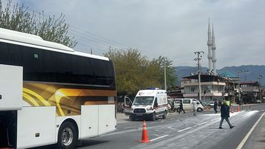 Aydın'da otobüs-minibüs kazası: 1 ölü, 3 yaralı