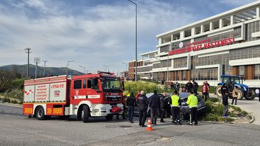 Susurluk'ta Otomobil Kazası: 2 Yaralı