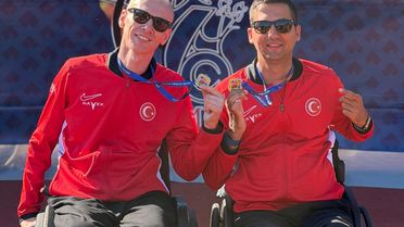 Başkan Büyükkılıç'tan para okçuluk branşında şampiyon olan sporculara tebrik
