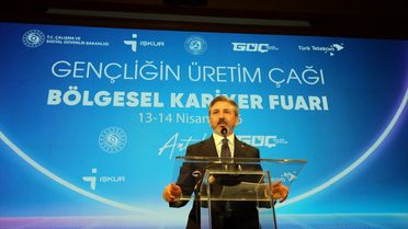 Batı Akdeniz Kariyer ve İstihdam Fuarı Antalya'da başladı