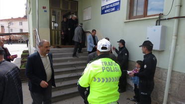 Bayat'ta Polis Haftası kutlandı