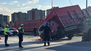 Bayrampaşa'da Kaza: 7 Yaralı