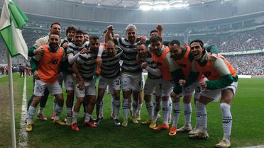 Belki de şampiyonluk mücadelesi! Bursaspor'un maçını oynayacağı stat değişti