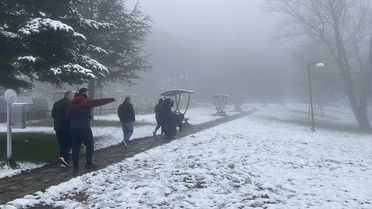 Bolu'da Kar Yağışı Doğayı Beyaza Bürüdü