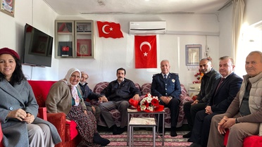 Bozyazı Kaymakamı Topsakaloğlu'ndan şehit ailesine ziyaret