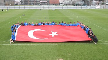 Mebude: Maç, maç bakıyoruz