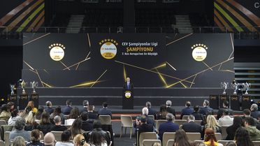 CEV Şampiyonlar Ligi şampiyonu VakıfBank, basın mensuplarıyla buluştu