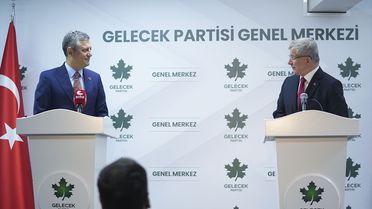Özgür Özel, Davutoğlu'nu Ziyaret Etti