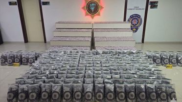 Çorum'da Narkotik Operasyonu: 249 Bin Ecza Ele Geçirildi
