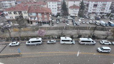 Çubuk ve Akyurt'ta Kar Yağışı Başladı