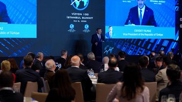 Yılmaz'dan Türkiye'nin Ekonomik İstikrarı Vurgusu