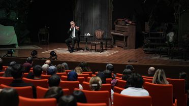 Karadağlı'dan Gençlere İlham Verici Mesaj