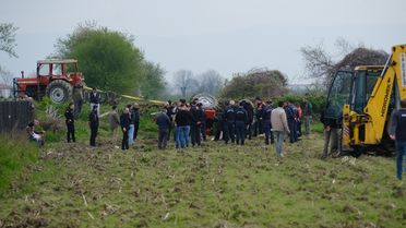 Traktör Devrildi, Tarlada Hayatını Kaybetti