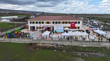 Mutlu Çocuklar Okulu Açıldı