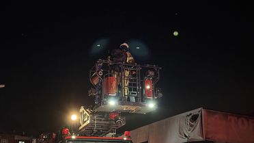 Diyarbakır'da Oto Tamir Dükkanında Yangın