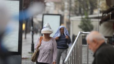 Edirne'de Sağanak Yağış Hayatı Olumsuz Etkiledi