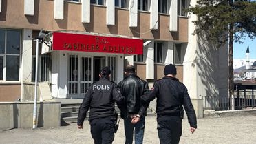 Erzurum'da araçta uyuşturucuyla yakalanan şüpheli tutuklandı
