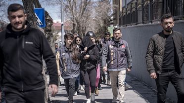 Erzurum'da Fuhuş Operasyonu: 10 Gözaltı