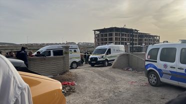 İnşaatta Çalışan Usta Düşerek Hayatını Kaybetti