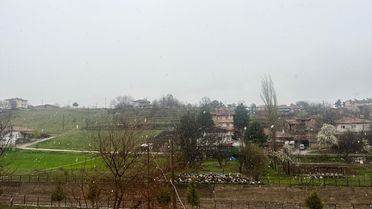 Hamamözü'nde Nisan Ayında Kar Yağışı