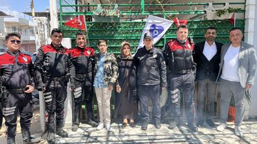 Öğrencilerden Polis Haftası'na Sürpriz Kutlama