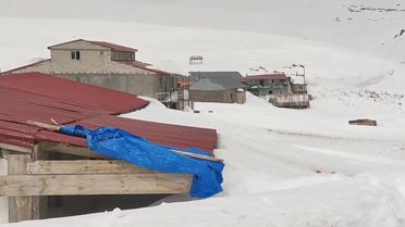 Bülbülan Yaylası'nda Karlar Erimeye Başladı