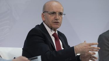 Şimşek: Ekonomik Fırsatlar ve Risk Yönetimi