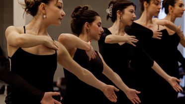 İDOB'un ''Momentum'' Prömiyeri