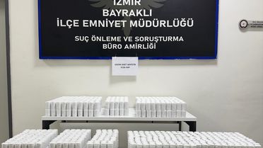 İzmir'de 102 Bin Uyuşturucu Hap Ele Geçirildi