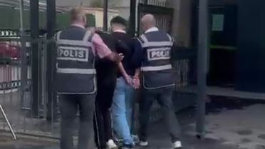 İzmir'de Firari Hükümlüler Yakalandı