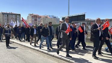 Kahramanmaraş'taki saldırıda hayatını kaybedenler için Ağrı, Erzincan ve Kars'ta gıyabi cenaze namazı kılındı