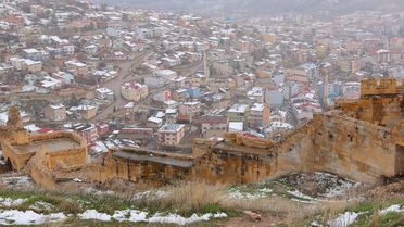 Kar, Karadeniz'in Yüksek Kesimlerini Beyaza Bürüdü