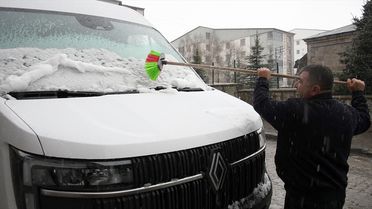 Sarıkamış'ta Kar Yağışı Başladı