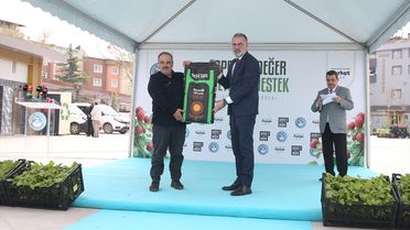 Kestel'de Ahududu Fidanı Dağıtımı