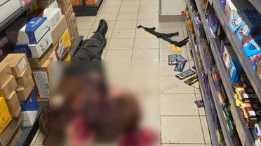 Kiev'de kimliği belirsiz bir kişinin ateş açması sonucu 5 kişi öldü