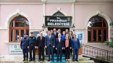 Vali Uğur Turan Pınarhisar'ı Ziyaret Etti