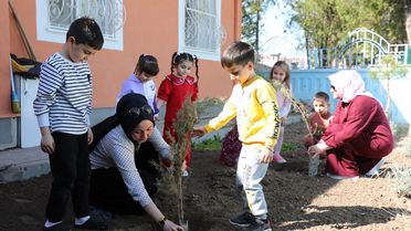 Kocasinan'da 2 okulda tarım uygulama alanları hazırlandı