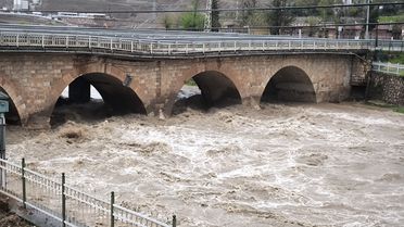 Siirt'te Sel Yardımları ve Köprü Restorasyonu