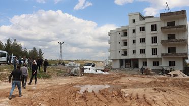 Inşaatta Düşen İşçi Hayatını Kaybetti