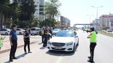 Trafik Uygulamasında Silifke İkramı