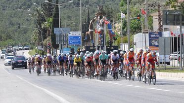 Mersin Uluslararası Bisiklet Turu Devam Ediyor