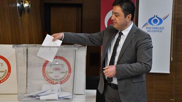 MİKSEN Genel Başkanlığına yeniden Çiçek seçildi