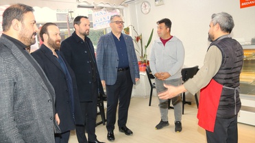 Çilez'den Esnaf Ziyareti ve Orta Doğu Açıklamaları