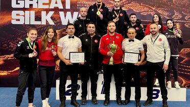 Azerbaycan'da Boks Turnuvası: 6 Madalya